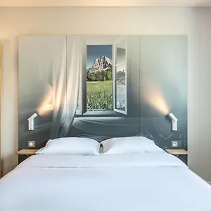 ** Hotel Saint Jean De Maurienne France